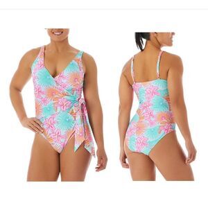 Member's Mark Family Swim Ladies One-Piece Swimsuit